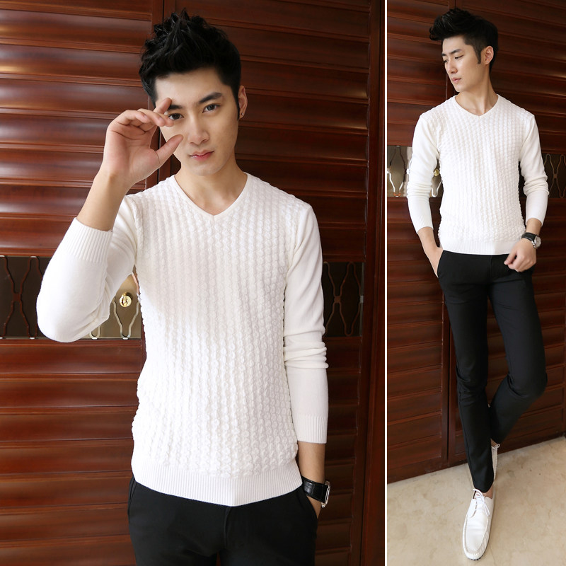 2013<em>新款男</em>秋冬装黑白色贴身v领<em>毛衣</em>韩版修身