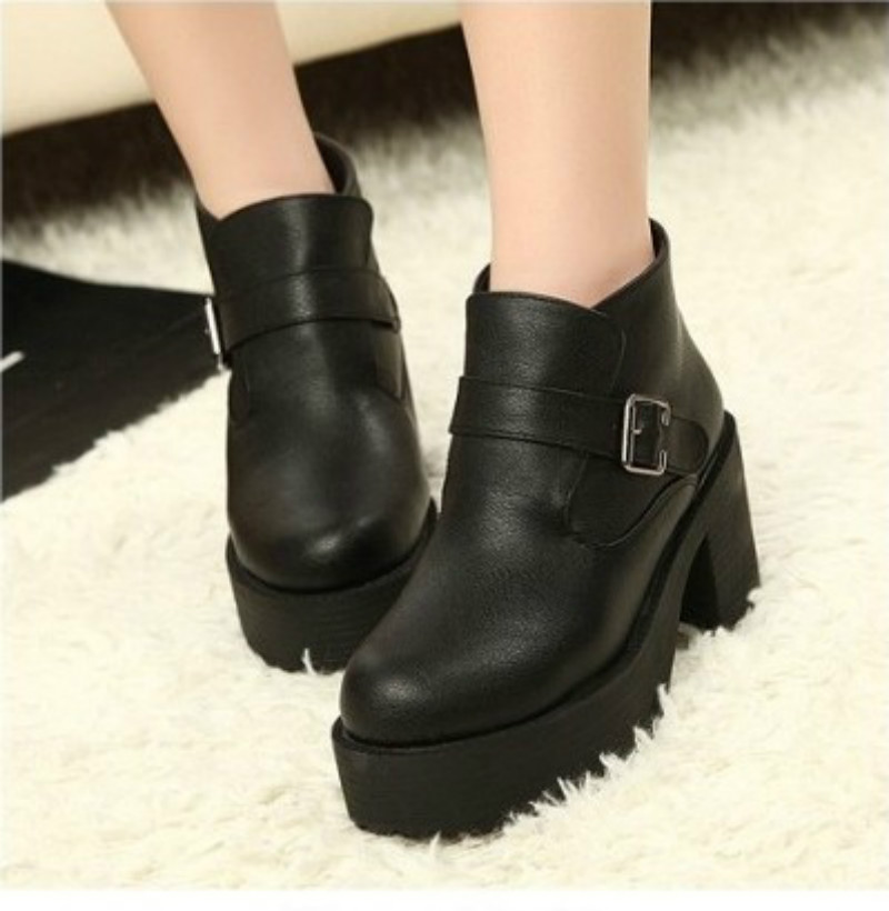 【高跟鞋】韩国代购秋冬季stylenanda松糕女鞋高跟PU黑色圆头粗跟厚底女短靴