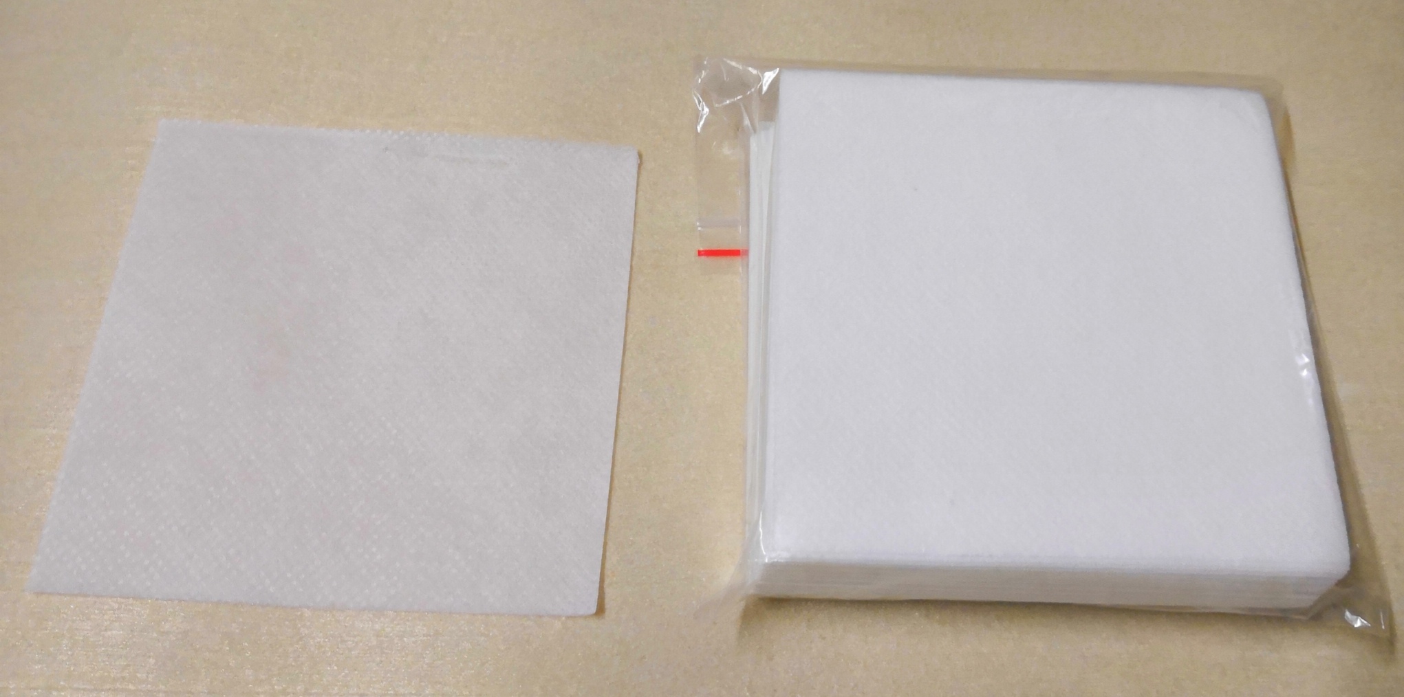 8cm*8cm(還可訂做任何規格) 防滲膏藥布 底布 膏藥貼 敷貼布 膠布在類目 居家日用, 防護用品, 護膝/護腰/護肩/護頸中 - 來自Buy2taobao.com提供專業的淘寶代購服務