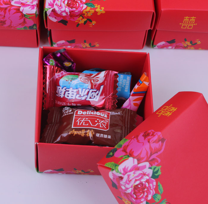 结婚糖盒创意婚礼喜糖盒新款包装盒礼品盒中国风牡丹花开方盒23g 结婚糖盒创意婚礼喜糖盒新款包装盒礼品盒中国风牡丹花开方盒23g