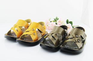  包邮夏季正品幼儿童洞洞鞋 真皮金属凉鞋 宝宝防滑沙滩拖鞋男女童