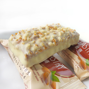  台湾特产 零食 77牌 正品 蜜兰诺Milano 松塔千层酥192g 精致盒装