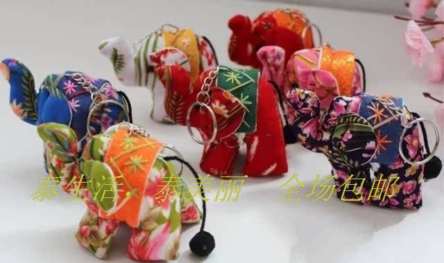 泰国手工饰品 泰国旅游纪念品礼物 大象钥匙扣 钥匙扣 包包挂饰在类目 特色手工艺, 海外工艺品, 泰国特色中 - 来自Buy2taobao.com提供专业的淘宝代购服务