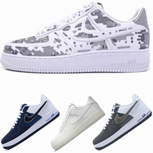  专柜正品耐克空军板鞋 nike数码迷彩 Air Force1男板鞋520505-100