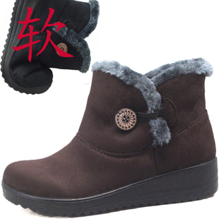新款冬季妈妈棉鞋平跟软底防滑雪地靴中老年女