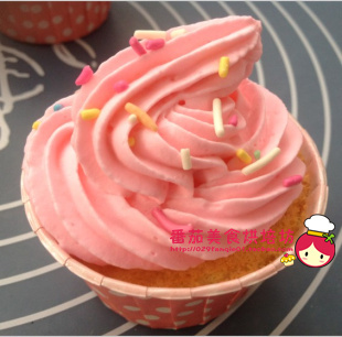  番茄烘焙 缤纷圣诞超值套装杯子蛋糕套餐 原价30.7元