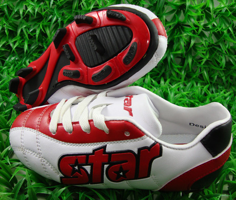 Star儿童胶钉足球鞋 男女孩足球鞋 胶钉 碎钉 比