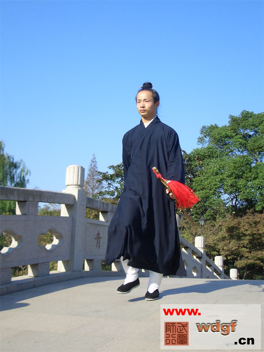 棉麻道袍/道衣/道教服裝/道士衣服/長袍/練功道服/得羅春夏秋長袍在類目 運動/瑜伽/健身/球迷用品, 跆拳道/武術/搏擊, 太極, 太極服中 - 來自Buy2taobao.com提供專業的淘寶代購服務
