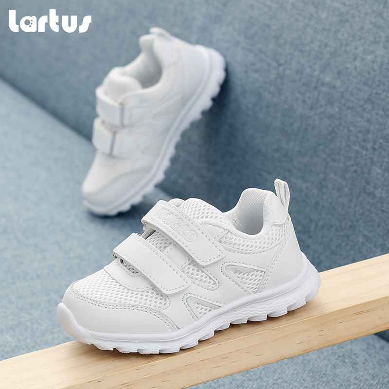 children gym shoes girl white kindergarten 2019 Net surface ventilation student children's shoes soft sole Boy White shoesin the Shoes/Baby Shoes/Parent-child shoes , Sports shoes category - from Buy2taobao.com to provide professional Taobao agent buy service