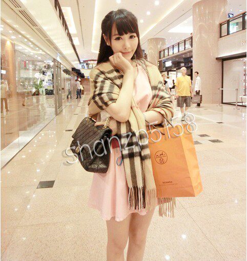 多图】巴宝莉<em>女士围巾</em> - 巴宝莉<em>女士围巾品牌</em>|价