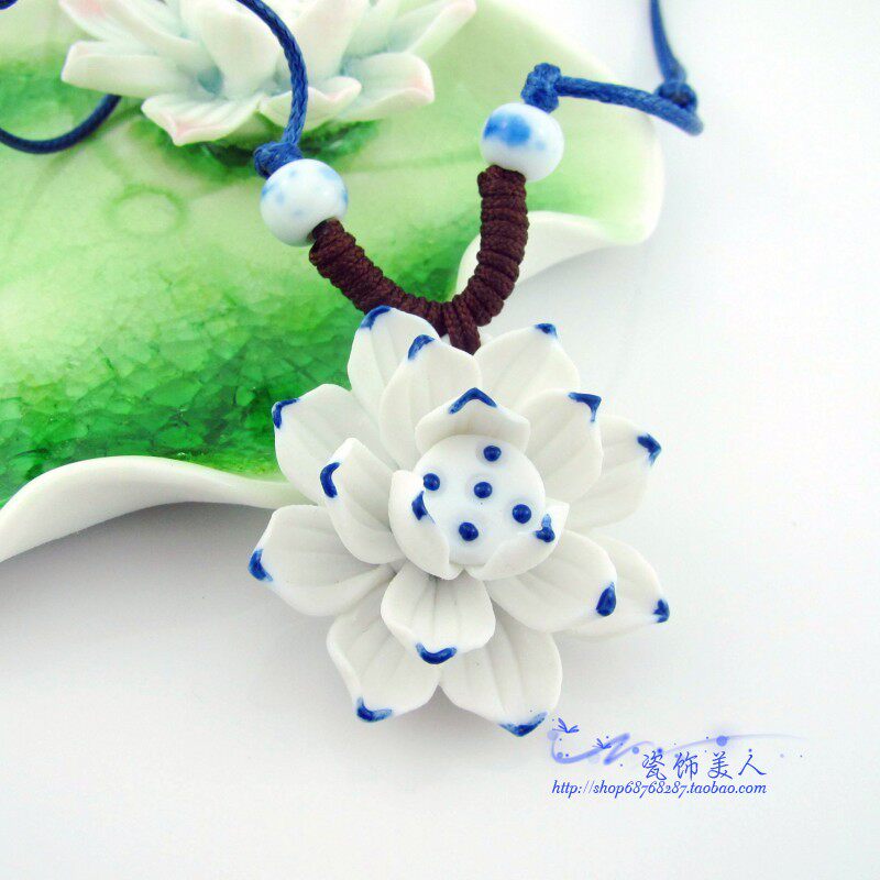 爆款 青花瓷<em>蓝莲花</em>陶瓷项链吊坠<em>女</em>长款/景德镇