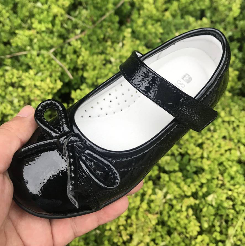 Genuine sinaina 2018 Autumn SX1732762 children's shoes princess Versatile student Black shoes fashion Single shoesin the Shoes/Baby Shoes/Parent-child shoes , Leather shoes category - from Buy2taobao.com to provide professional Taobao agent buy service