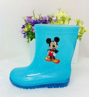  新款时尚儿童雨鞋雨靴 浅蓝色米奇水晶男女中小童防滑水鞋