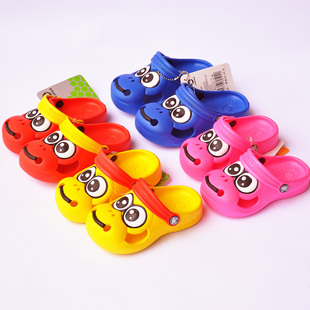  清仓秒杀 居家儿童拖鞋男女童沙滩休闲洞洞鞋花园鞋 特价夏季