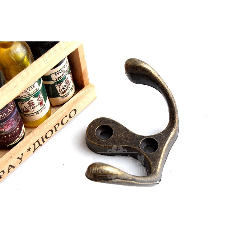 4017 To fake something antique Hooks alloy Hooks Double hook Coat hook wardrobe Hooks Wall hook Double hook trumpetin the Basic building materials , Home Hardware , Furniture Hardware , Clothes hook category - from Buy2taobao.com to provide professional Taobao agent buy service