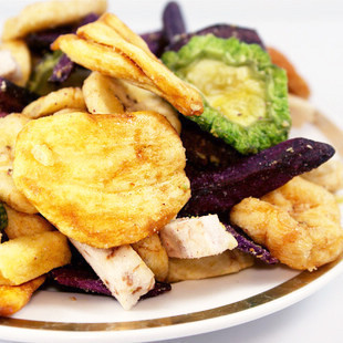  越南进口食品 德诚综合蔬果干250g 皇冠AK水果蔬菜大集合 果蔬干