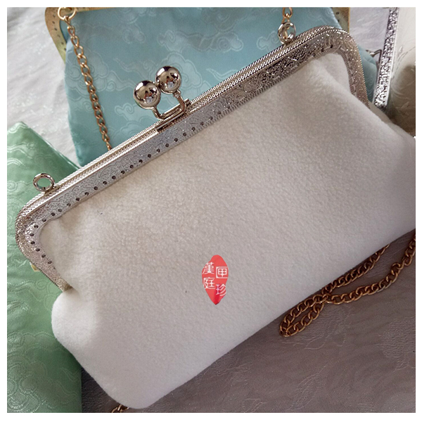 China Pavilion Contain autumn Hanfu Accessories Chinese style cheongsam manual Fabric art The single shoulder bag Koujinbaoin the Personalized custom/Design Services/DIY , Custom clothing bags , Custom bags , Custom bags category - from Buy2taobao.com to provide professional Taobao agent buy service