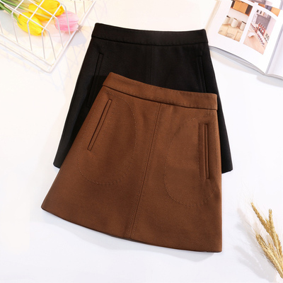 毛呢黑色高腰包臀半身裙秋冬a字复古港味一步裙新款显瘦短裙ins潮