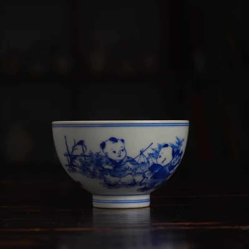 景德鎮青花手繪柴窯童子杯陶瓷茶器精品在類目 餐飲具, 茶具, 功夫茶具中 - 來自Buy2taobao.com提供專業的淘寶代購服務