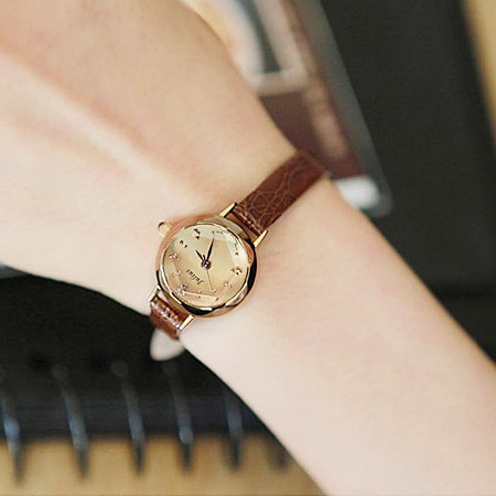 quality goods the republic of korea Poly Lee Korean Edition fashion Refinement Watch strap lady watch cutting Retro Small Female watchin the Wristwatch , Japan Korea Watch category - from Buy2taobao.com to provide professional Taobao agent buy service