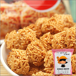  特价~台湾 特产 原装进口 张君雅小妹妹 日式串烧休闲丸子 95g