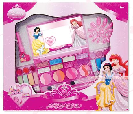 正品儿童化妆品套装礼盒芭比娃娃迪士尼女孩白