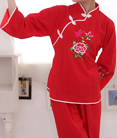 汉族半扣民族秧歌服装演出服装扇子舞腰鼓秧歌舞蹈服装女表演服饰在类目 运动/瑜伽/健身/球迷用品, 舞蹈/健美操/体操, 秧歌舞, 秧歌服中 - 来自Buy2taobao.com提供专业的淘宝代购服务