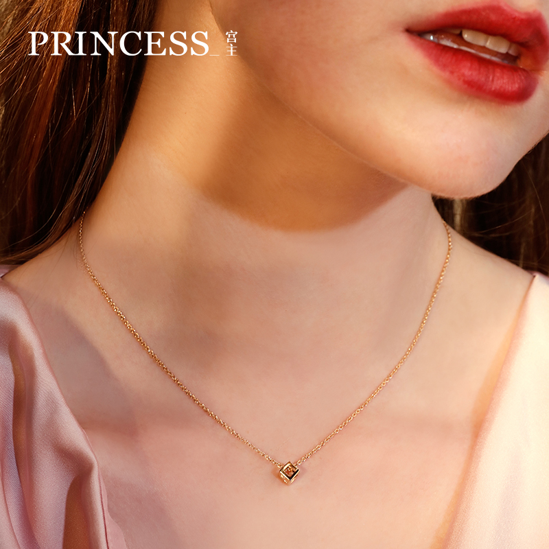 18K Winnings Big Sense of design Rubik's Cube Necklace clavicle Simplicity ins A small minority temperament Pendantin the Accessories/Fashion Jewelry, Necklace category - from Buy2taobao.com to provide professional Taobao agent buy service