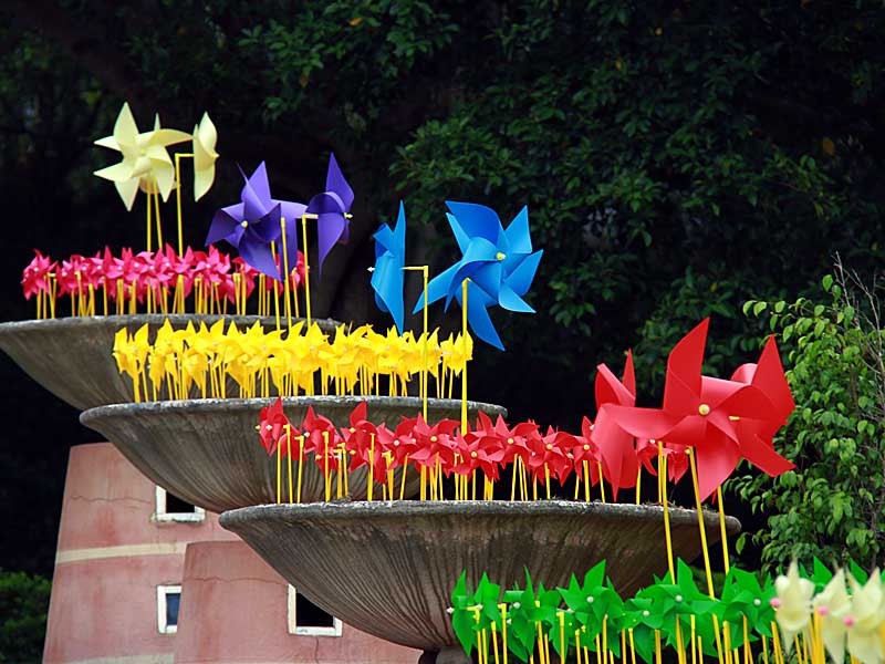 Scenic spot decorate Plastic toys manual kindergarten advertisement festival windmill colour waterproof New products 17cmin the Toy/Childs/Puzzle/Building block/Model , Outdoor sports/Leisure/Traditional toys , Windmill category - from Buy2taobao.com to provide professional Taobao agent buy service