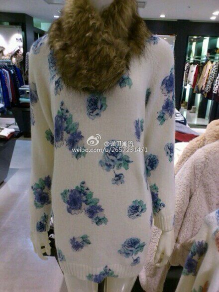 韩版<em>毛衣式样</em> : 韩版<em>毛衣式样</em>图片及搭配,韩版毛