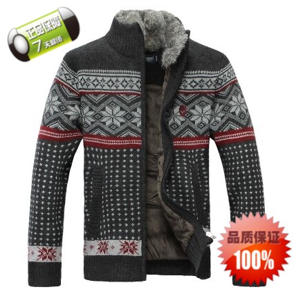 【獭兔毛领<em>毛衣</em>】_獭兔毛领变色怎么办_獭兔