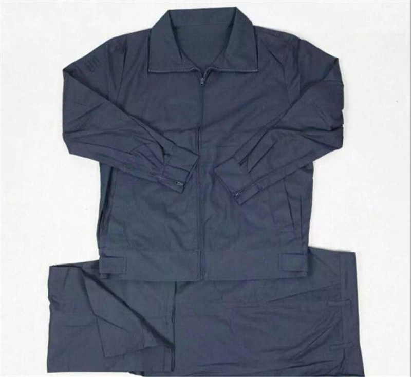 【正品】06夏地勤服男春秋夹克外套工作休闲套装透气棉布劳保在类目 男装, 套装, 工装制服中 - 来自Buy2taobao.com提供专业的淘宝代购服务