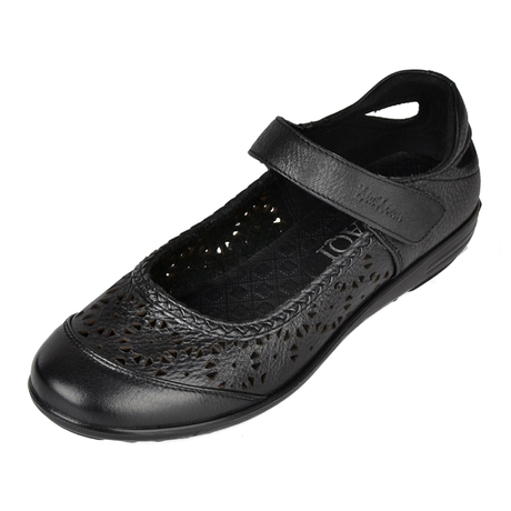 夏季平底坡跟女凉鞋镂空透气真皮休闲女鞋中老