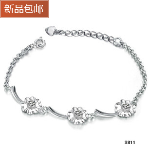2013新款 925纯银手链 幸运四叶草 紫水晶 女 韩版 2013新款 925纯银手链 幸运四叶草 紫水晶 女 韩版