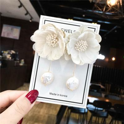 珍珠长款花瓣花朵款一款两戴耳环超仙个性韩国气质显脸瘦网红潮人