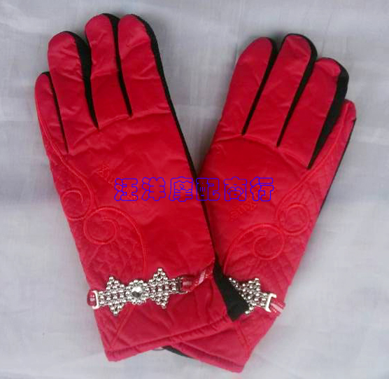 Electric vehicle/Bicycle/motorcycle glove Female models Cold proof Windbreak Adidas Dedicatedin the Motorcycle/Equipment/Fitting , Motorcyclist equipment , Knight Gloves category - from Buy2taobao.com to provide professional Taobao agent buy service