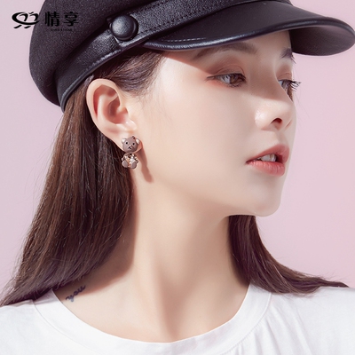 日韩国可爱心形耳环小熊耳钉女气质少女个性不对称耳坠萌萌哒耳饰