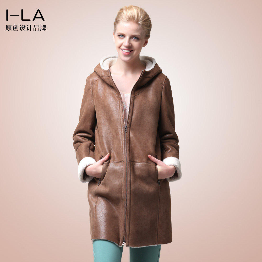 ila<em>皮衣</em> 2013女装 <em>皮毛一体</em> 女<em>外套</em> 真皮<em>皮草</em> 保