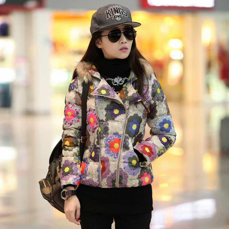 2013<em>冬季</em>新款 <em>韩版加厚</em>外套<em>女</em>短款女修身羽绒