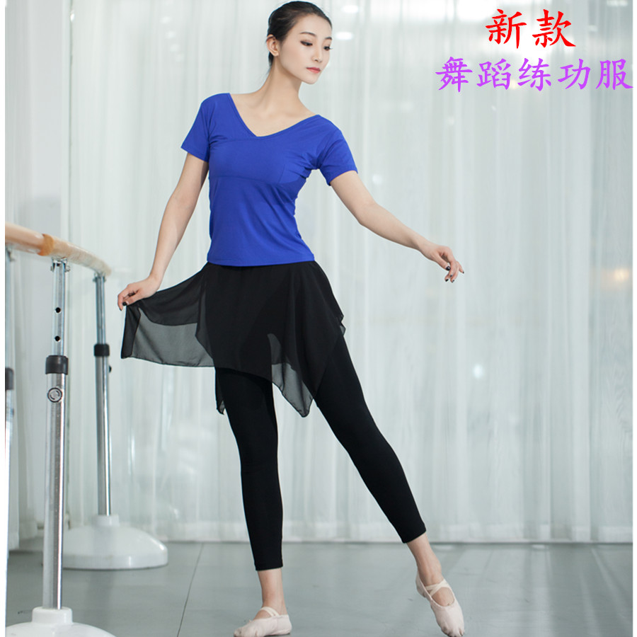 新款舞蹈服装女款式V领前交叉现代舞宽松拉丁舞服装短袖练功上衣在类目 运动/瑜伽/健身/球迷用品, 舞蹈/健美操/体操, 拉丁舞, 拉丁舞上装中 - 来自Buy2taobao.com提供专业的淘宝代购服务
