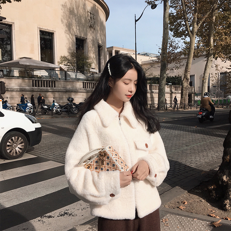 范智乔 仿貂毛短外套女短款2019春秋季新款设计感小众毛毛外套在类目 女装/女士精品, 短外套中 - 来自Buy2taobao.com提供专业的淘宝代购服务