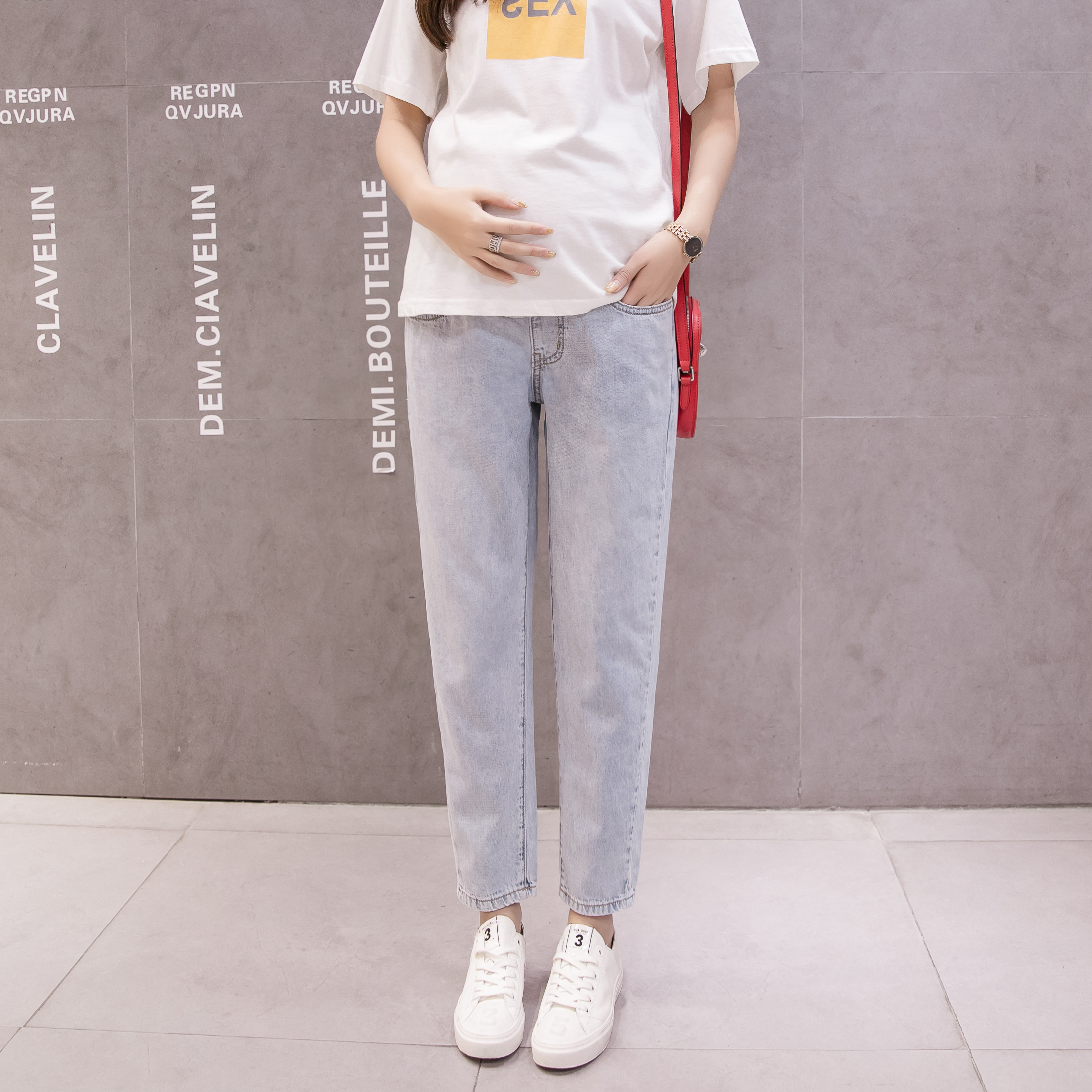 孕妇牛仔裤子外穿春夏薄款19年新款韩版时尚潮妈宽松直筒托腹裤|ruв категории Всё для беременных и кормящих, брюки для беременных женщин/опорный брюшной брюки, женские брюки - от Buy2taobao.com для оказания профессиональной услуги покупки агента Taobao