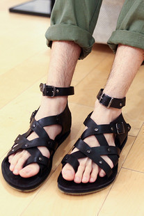  柳钉工艺复古凉鞋潮男夏日新品罗马鞋男生套脚趾凉鞋liangxie男鞋