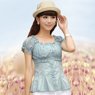  夏季新款韩版修身短款女士蕾丝拼接衬衫 大码圆领短袖小清衬衬衣