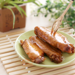  正一品鲜卤鸡翅 单个装 真空包装60g 休闲零食小吃特产 凤翅