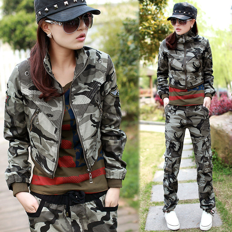 2013春装新品<em>女式迷彩服</em>迷彩外套女韩版潮休