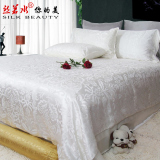 <em>洗蚕丝</em>床单用什么_<em>蚕丝睡衣怎么洗</em>_桑蚕丝围