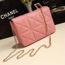 2013 new fashion Quilted chain bag Korean Hong style retro Messenger across miniature packet female bag bag tide