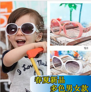  新款儿童太阳镜 潮牌韩版防紫外线太阳眼镜 女童宝宝造型眼镜