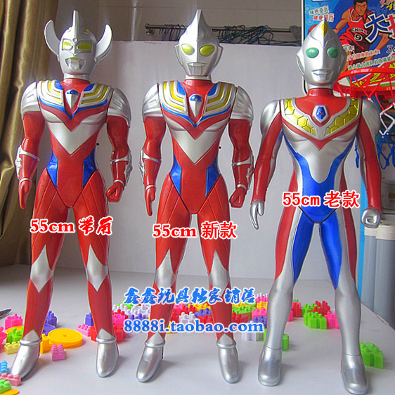 Package email 55cm King dijiasaiwentailuo Ultraman toys Act sets a model sound of Superman